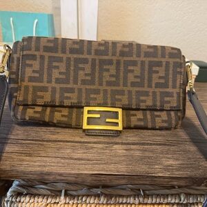 Bought that bag from the thrift store at 2021